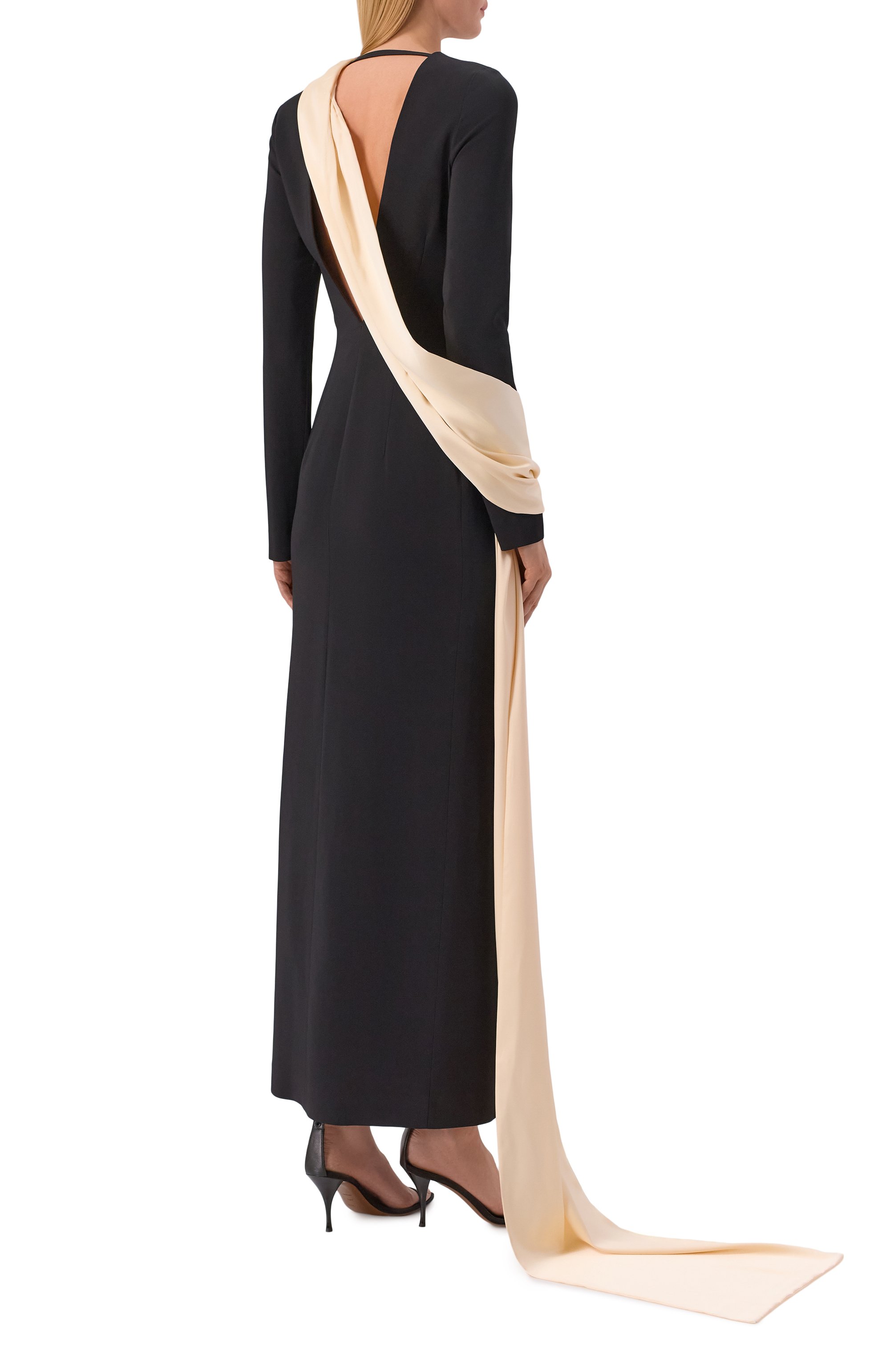 Платье из вискозы и шелка ARMARIUM черного цвета по цене 177500 руб., арт. ARMFWD048/V011, фото 3 Платье из вискозы и шелка ARMARIUM, арт. ARMFWD048/V011, фото 3