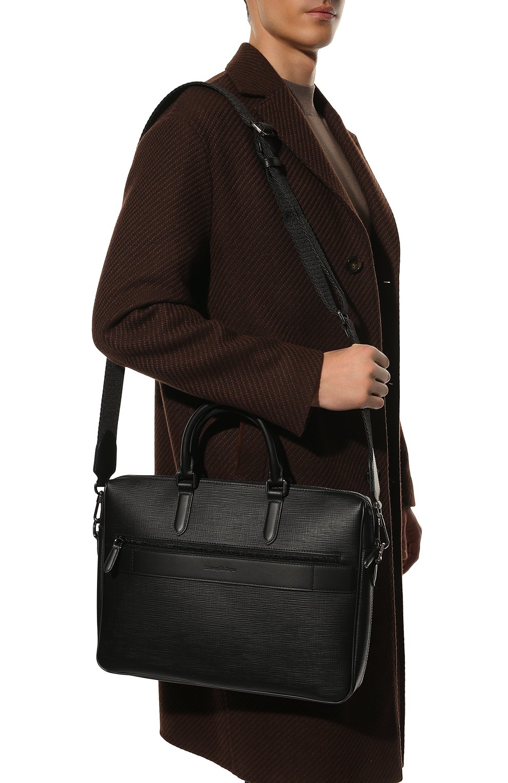 Кожаная сумка для ноутбука ZEGNA черного цвета по цене 120500 руб., арт. C1467J-LHJAK, фото 6 Кожаная сумка для ноутбука ZEGNA, арт. C1467J-LHJAK, фото 6