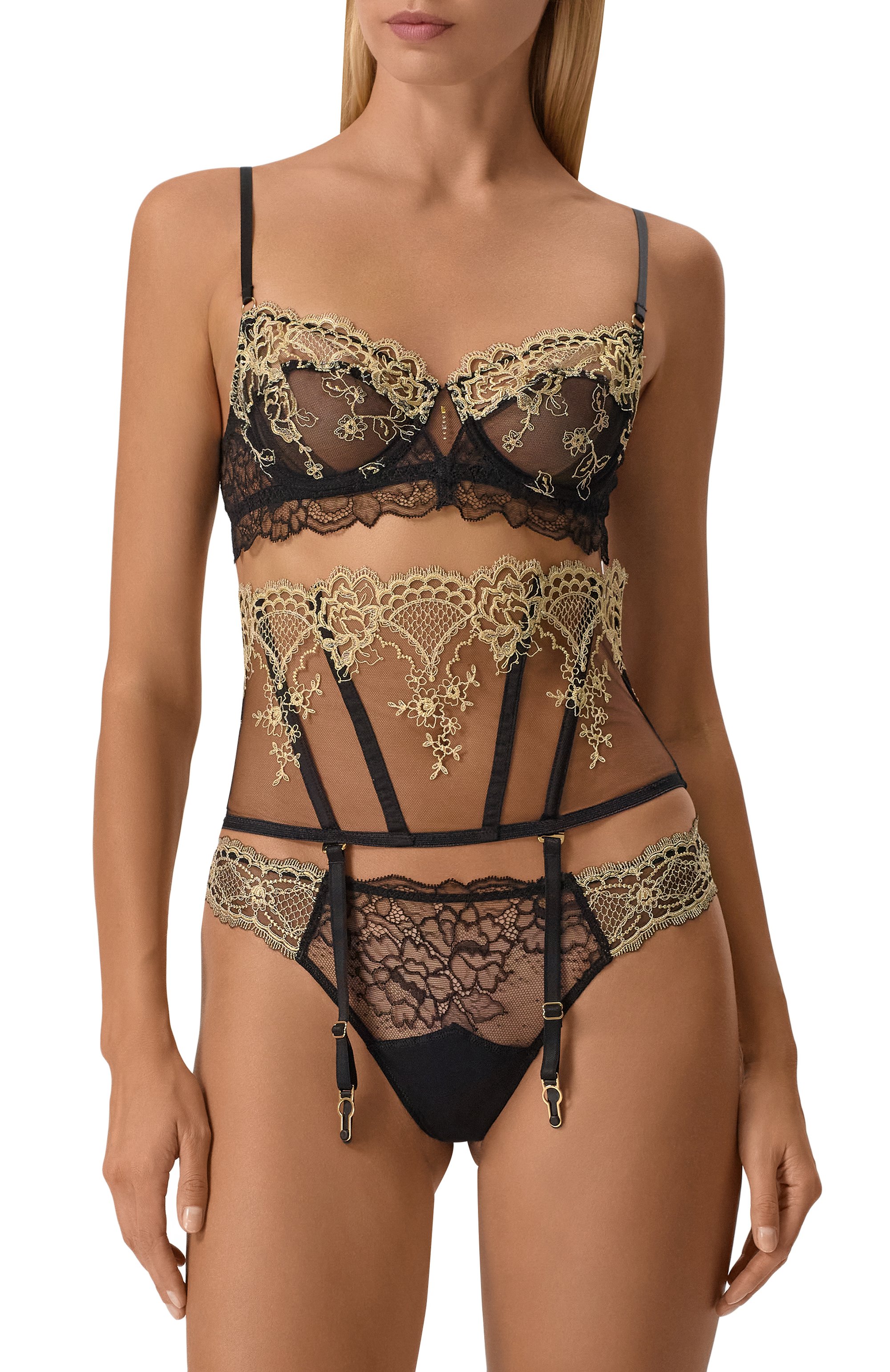 Пояс для чулок LISE CHARMEL черного цвета по цене 27410 руб., арт. ACJ4813, фото 2 Пояс для чулок LISE CHARMEL, арт. ACJ4813, фото 2