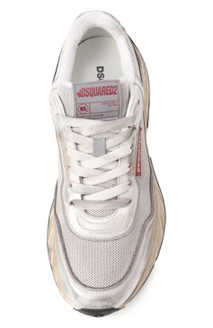 Женские комбинированные кроссовки sprinter  DSQUARED2 серебряного цвета, арт. SNW0281/34708185 | Фото 6 (Драгоценные камни: Проставлено; Подошва: Платформа; Материал внешний: Текстиль, Натуральная кожа; Материал сплава: Проставлено; Материал внутренний: Текстиль; Стили: Кэжуэл; Кросс-КТ: Низкие; Материал утеплителя: Без утеплителя)