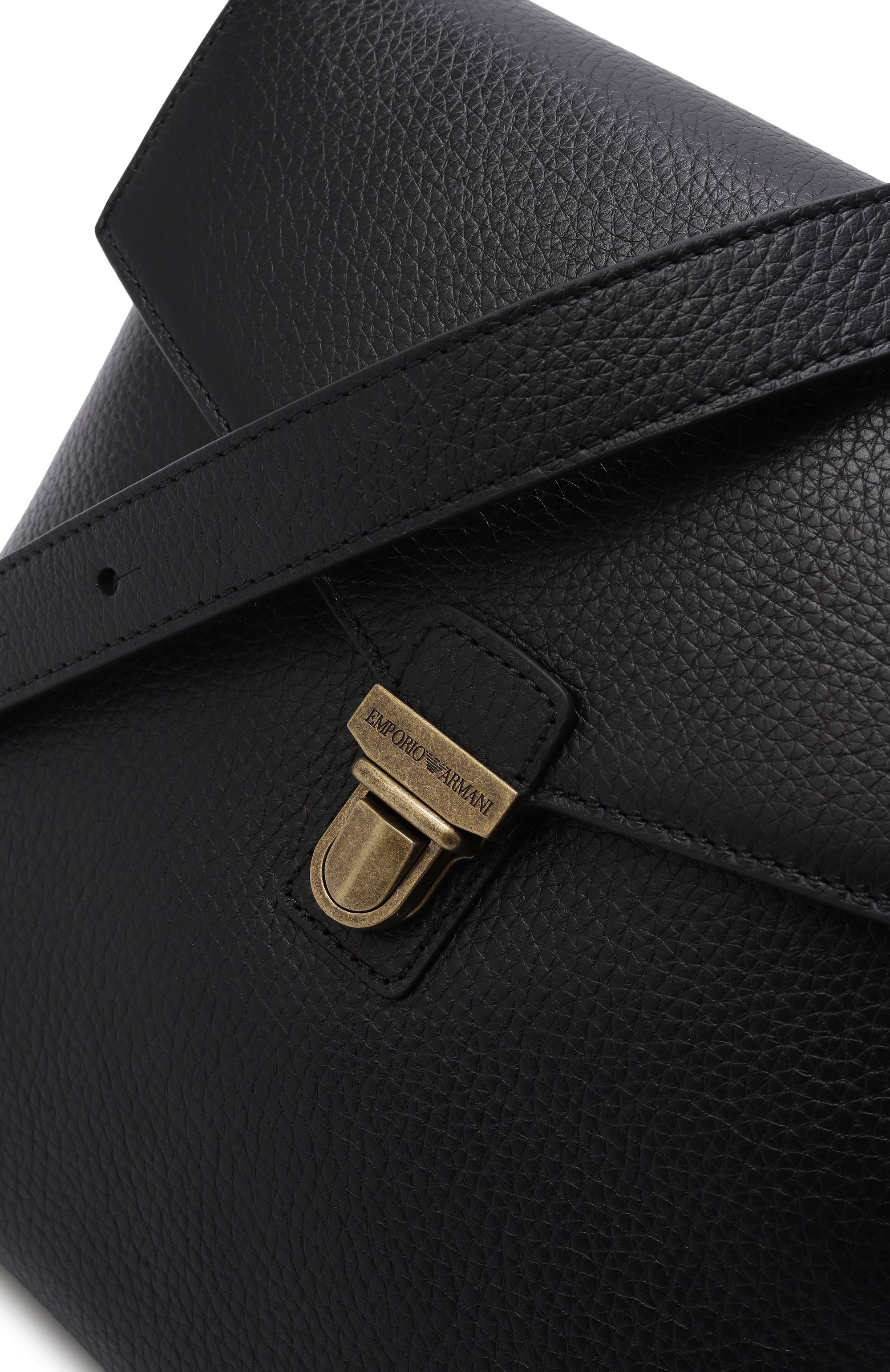 Сумка EMPORIO ARMANI черного цвета по цене 54100 руб., арт. EM005445/AF24382, фото 3 Сумка EMPORIO ARMANI, арт. EM005445/AF24382, фото 3