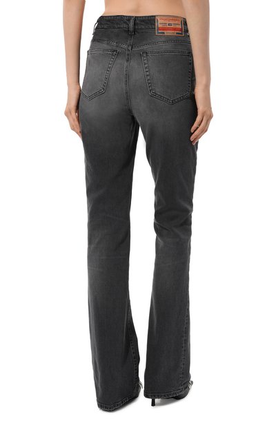 Джинсы DIESEL темно-серого цвета по цене 20650 руб., арт. A06365/09G75, фото 4 Джинсы DIESEL, арт. A06365/09G75, фото 4