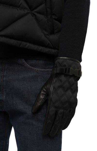 Перчатки PRADA черного цвета по цене 68000 руб., арт. 2GG050-303-F0002, фото 2 Перчатки PRADA, арт. 2GG050-303-F0002, фото 2