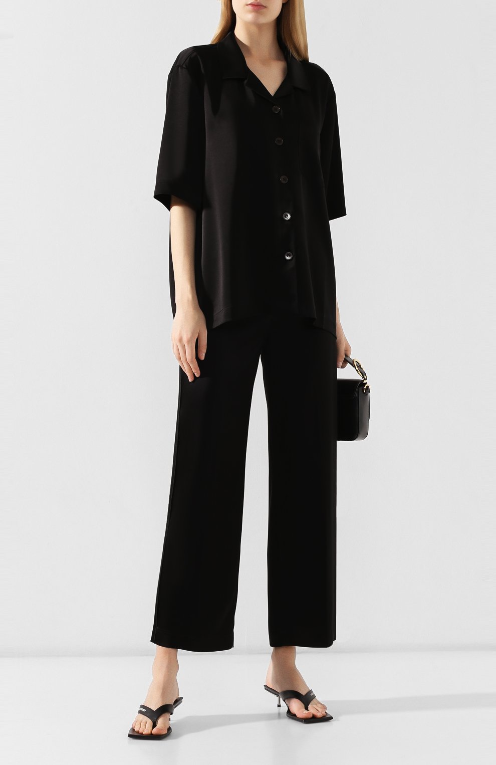 Блузка NANUSHKA черного цвета по цене 43500 руб., арт. NARAZ_BLACK_SLIP SATIN, фото 2 Блузка NANUSHKA, арт. NARAZ_BLACK_SLIP SATIN, фото 2
