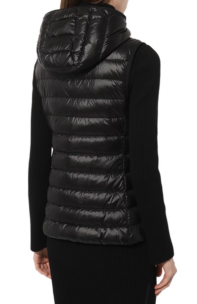 Пуховый жилет glygos MONCLER черного цвета по цене 129000 руб., арт. I10931A00028/595ZZ, фото 4 Пуховый жилет glygos MONCLER, арт. I10931A00028/595ZZ, фото 4