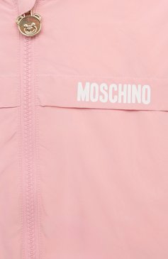 Детского ветровка MOSCHINO светло-розового цвета, арт. MUS02J/L3A39 | Фото 3 (Тематический товар: Teddy Bear; Материал внешний: Синтетический материал; Материал сп�лава: Проставлено; Нос: Не проставлено; Кросс-КТ НВ: Ветровка; Материал подклада: Хлопок; Ростовка одежда: 18 мес | 86 см, 12 мес | 80 см)