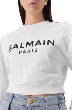 Женский хлопковый свитшот BALMAIN белого цвета, арт. EF1JQ002/BB02 | Фото 5 (Материал сплава: Проставлено; Драгоценные камни: Проставлено; Рукава: Длинные; Длина (для топов): Укороченные; Стили: Спорт-шик; Женское Кросс-КТ: Свитшот-одежда; Материал внешний: Хлопок)