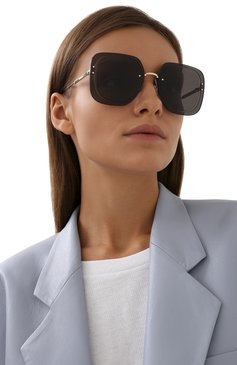 Женские солнцезащитные очки DIOR EYEWEAR черного цвета, арт. ULTRADI0R SU B0A0 | Фото 2 (Тип очков: С/з; Региональные ограничения белый список (Axapta Mercury): RU, Не проставлено; Нос: Не проставлено; Очки форма: Квадратные, Прямоугольные; Оптика Гендер: оптика-женское)