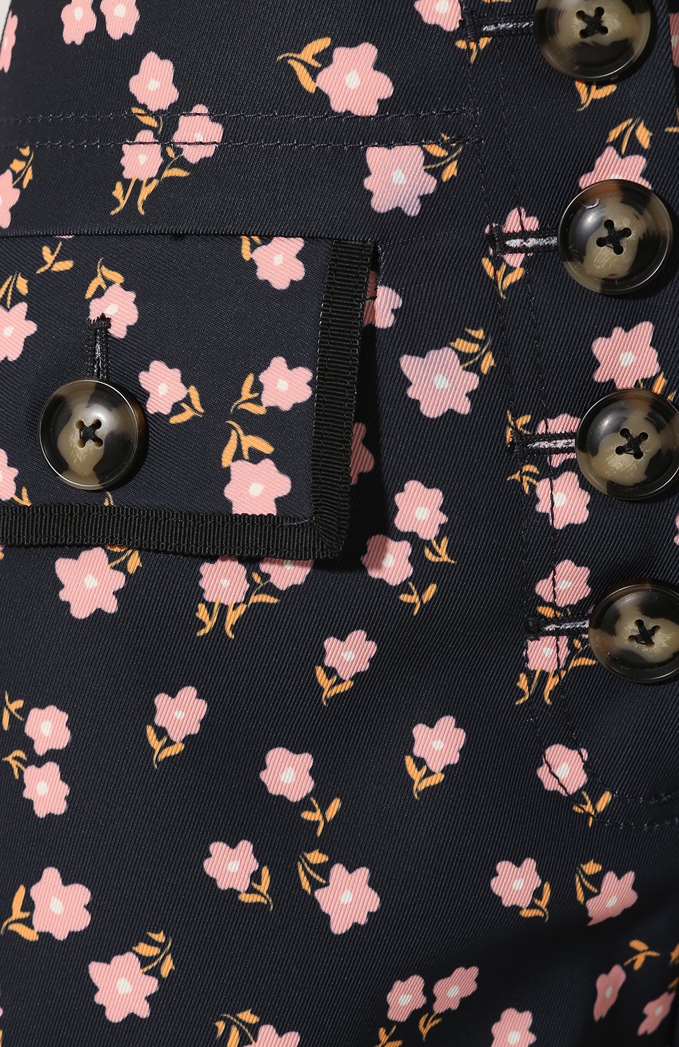 Шорты с принтом SELF-PORTRAIT разноцветного цвета по цене 20950 руб., арт. SP21-001S, фото 5 Шорты с принтом SELF-PORTRAIT, арт. SP21-001S, фото 5