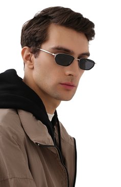 Женские солнцезащитные очки DIOR EYEWEAR черного цвета, арт. DI0RSH0CK 84J | Фото 3 (Тип очков: С/з; Региональные ограничения белый список (Axapta Mercury): RU, Не проставлено; Кросс-КТ: С/з-унисекс; Re-sync: On; Нос: Не проставлено; Оптика Гендер: оптика-унисекс; Очки форма: Узкие)