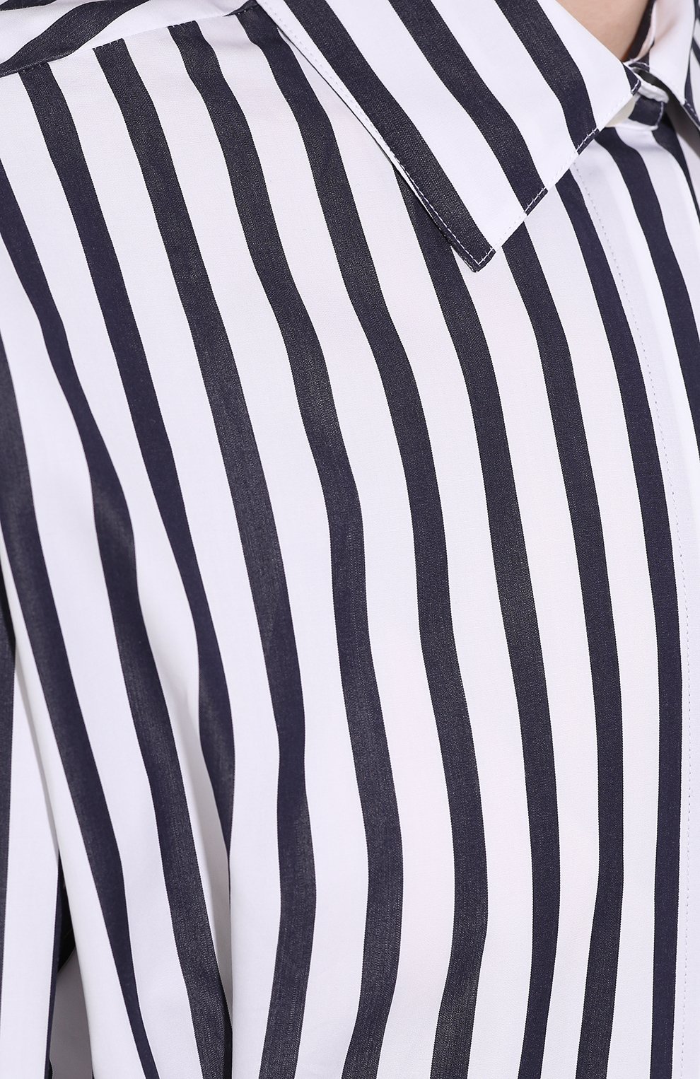 Хлопковая рубашка TOTEME синего цвета по цене 19200 руб., арт. BIBI0NE 193-726-710/NAVY STRIPE, фото 5 Хлопковая рубашка TOTEME, арт. BIBI0NE 193-726-710/NAVY STRIPE, фото 5