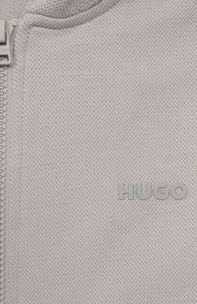 Детский толстовка HUGO светло-серого цвета, арт. G00360 | Фото 3 (Рукава: Длинные; Материал внешний: Хлопок, Синтетический материал; Материал подклада: Хлопок; Мальчики Кросс-КТ: Толстовка-одежда, Толстовка-спорт; Ростовка одежда: 13 - 15 лет | 158 см, 12 лет | 152 см, 16 лет | 164 см, 7 лет | 122 см, 9 лет | 134 см)