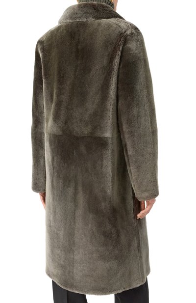 Шуба из овчины YVES SALOMON темно-серого цвета по цене 452500 руб., арт. 21WYM60504MESI, фото 4 Шуба из овчины YVES SALOMON, арт. 21WYM60504MESI, фото 4