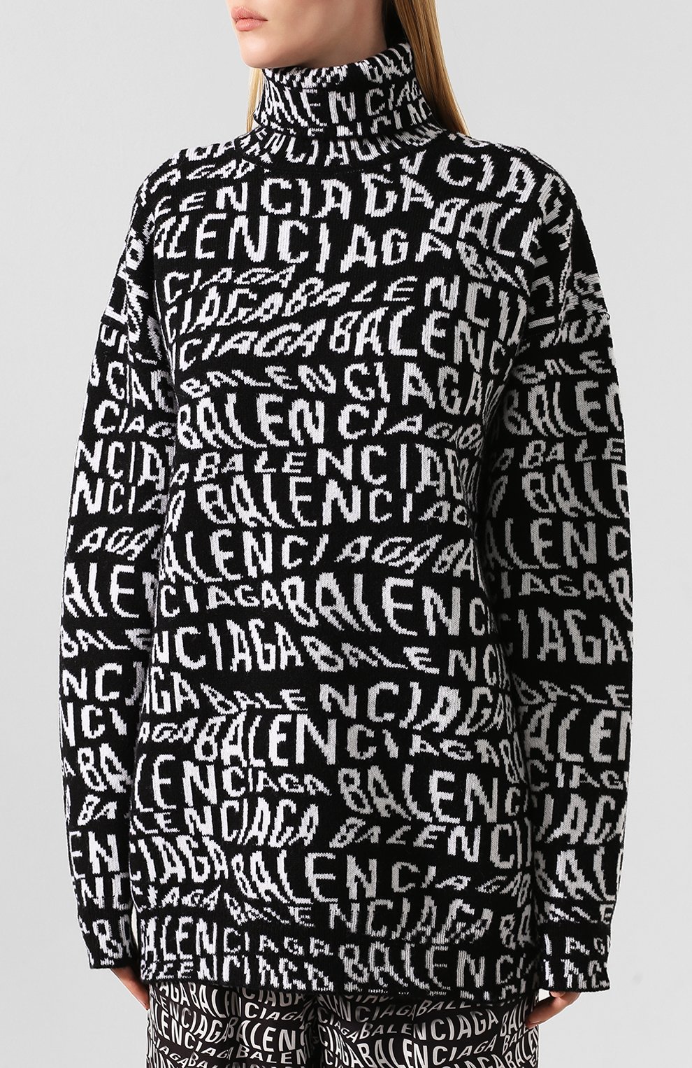 Шерстяной свитер BALENCIAGA черно-белого цвета по цене 81950 руб., арт. 583101/T1537, фото 3 Шерстяной свитер BALENCIAGA, арт. 583101/T1537, фото 3