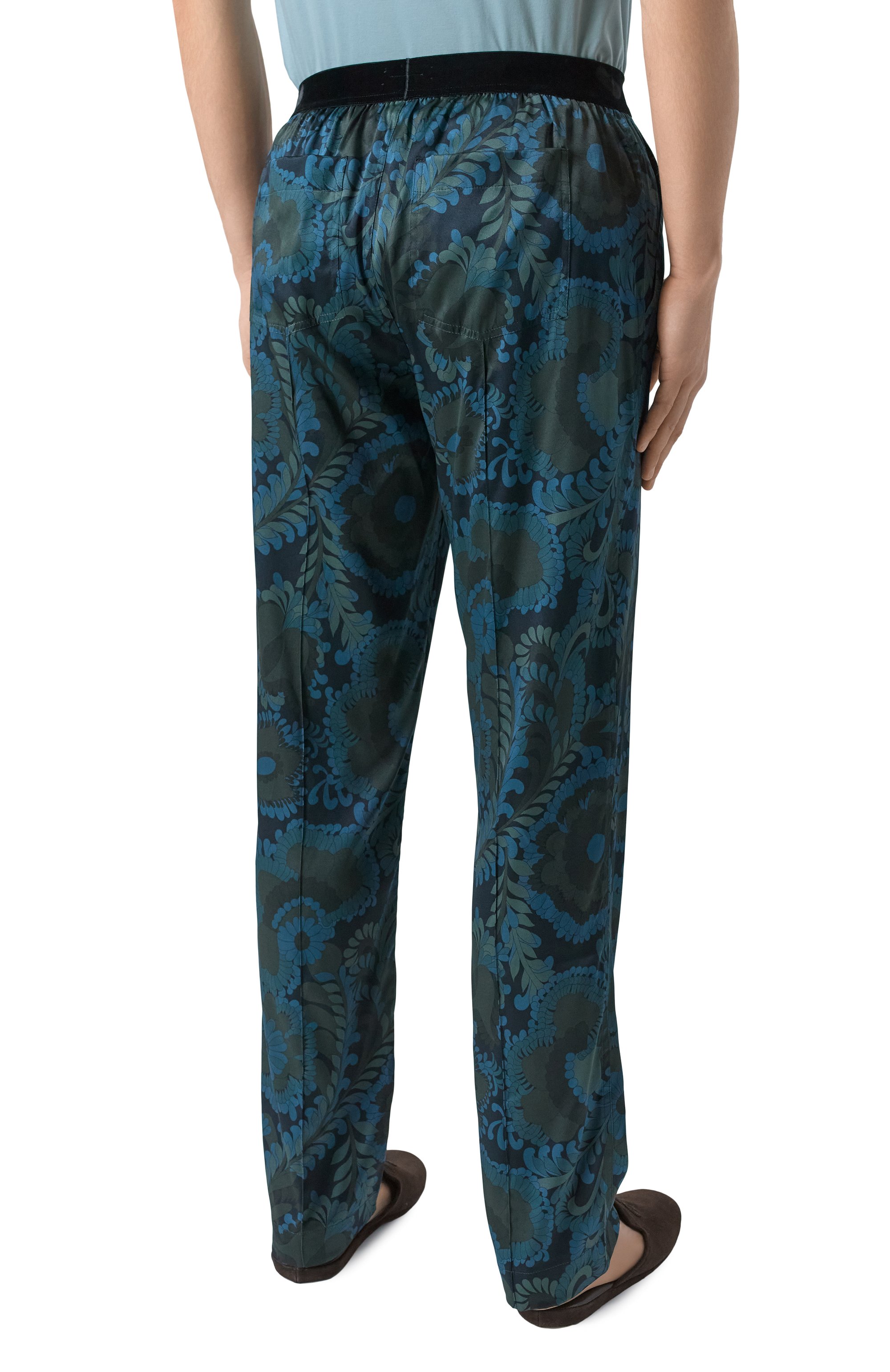 Шелковые домашние брюки TOM FORD темно-синего цвета по цене 130500 руб., арт. T4H20164, фото 4 Шелковые домашние брюки TOM FORD, арт. T4H20164, фото 4