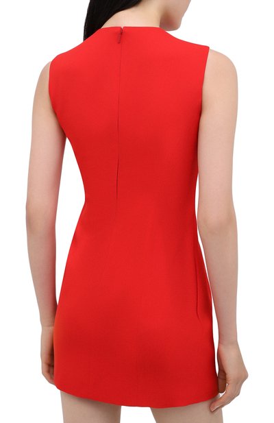 Платье из вискозы VERSACE красного цвета по цене 139000 руб., арт. A87297/A208429, фото 4 Платье из вискозы VERSACE, арт. A87297/A208429, фото 4