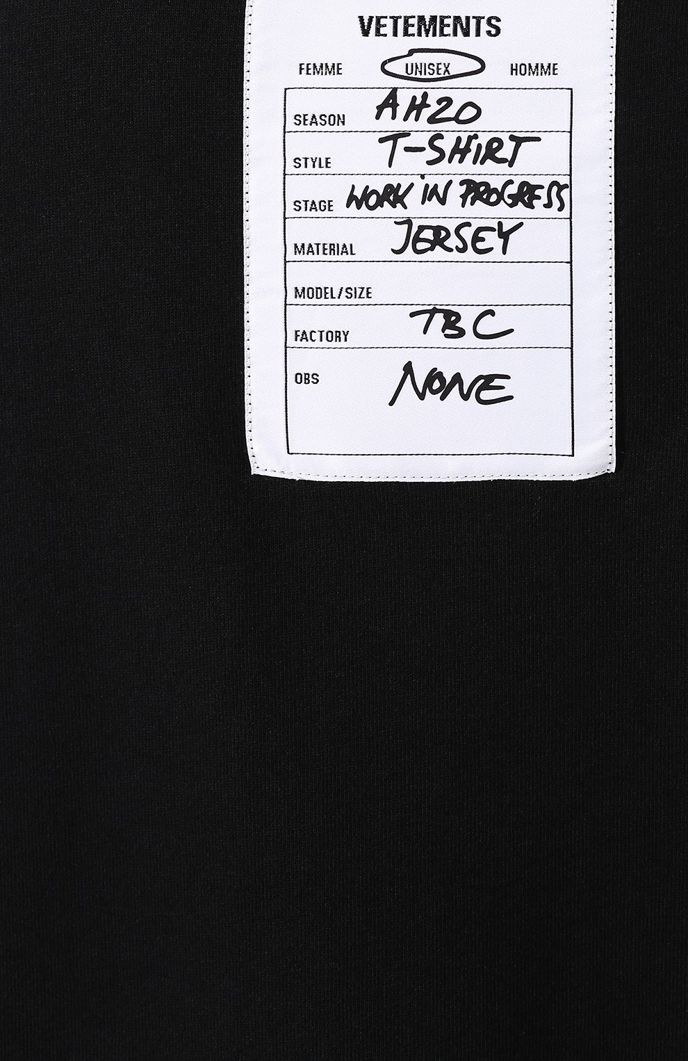 Хлопковая футболка VETEMENTS черного цвета по цене 18800 руб., арт. UAH20TR636/W, фото 5 Хлопковая футболка VETEMENTS, арт. UAH20TR636/W, фото 5