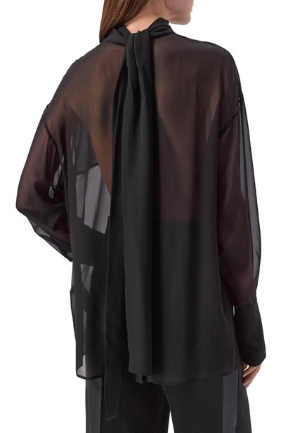 Шелковая блузка ARMARIUM черного цвета по цене 120000 руб., арт. ARMFWSH11/SE08, фото 4 Шелковая блузка ARMARIUM, арт. ARMFWSH11/SE08, фото 4
