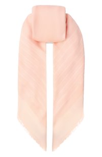 Светло-розовый