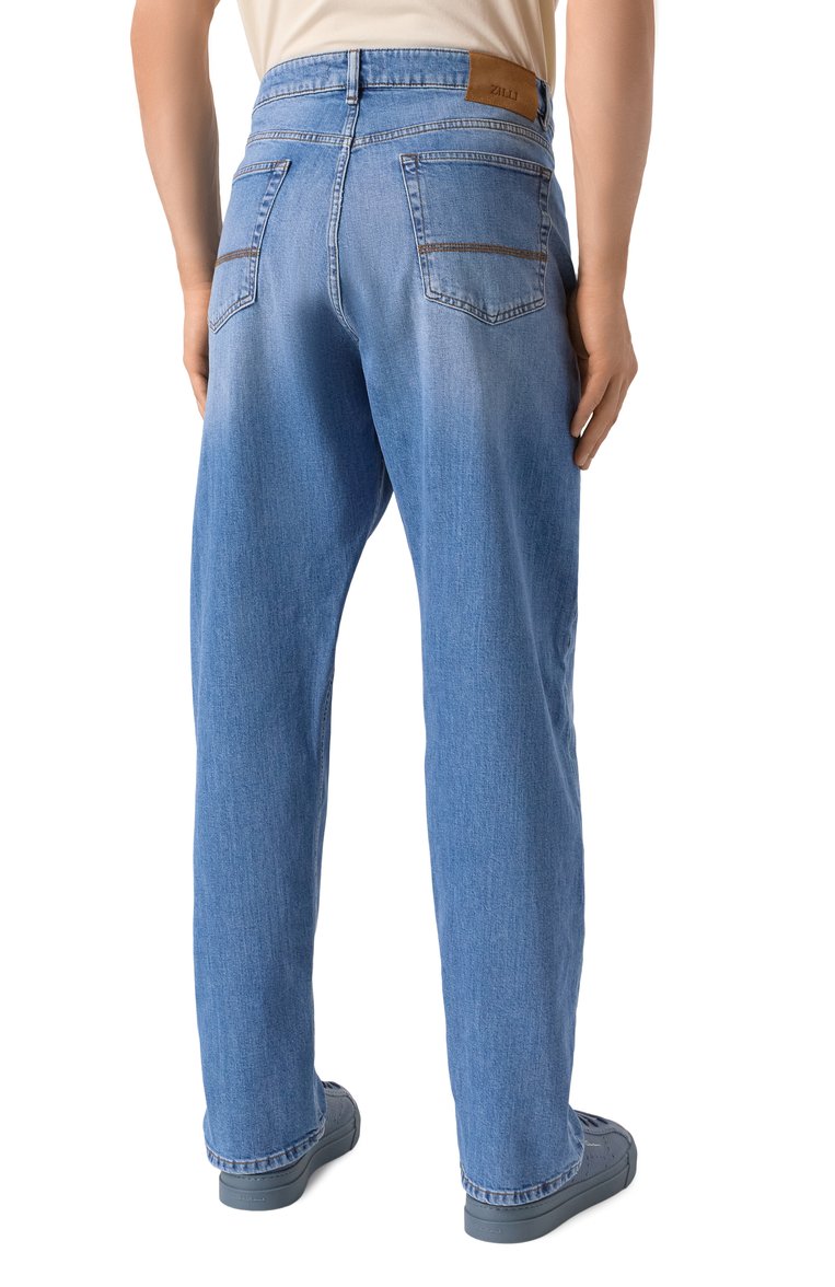 Мужские джинсы wide fit ZILLI синего цвета, арт. JPJ006M010320001D | Фото 4 (Длина (брюки, джинсы): Стандартные; Материал внешний: Хлопок, Деним; Кросс-КТ: Деним; Силуэт М (брюки): Прямые; Детали: Делаве; Стили: Повседневный; Автоматизация состава: Проставлено; Автоматизация ТО: Проставлено)