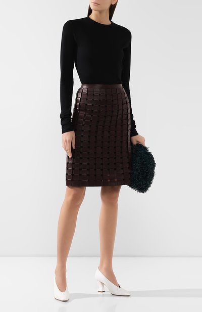 Хлопковый лонгслив BOTTEGA VENETA черного цвета по цене 33900 руб., арт. 575715/VA8E0, фото 2 Хлопковый лонгслив BOTTEGA VENETA, арт. 575715/VA8E0, фото 2