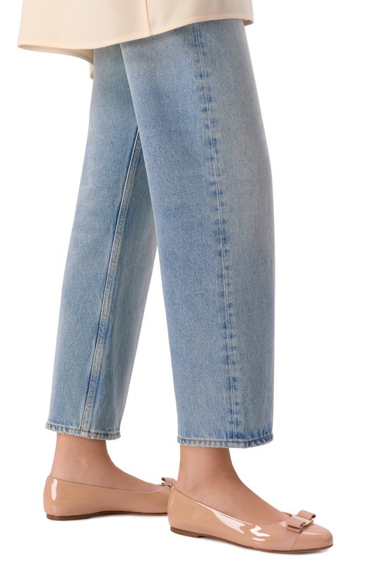 Лакированные балетки Varina Ferragamo 01J070/782 Бежевый  01J070/782 Фото 2