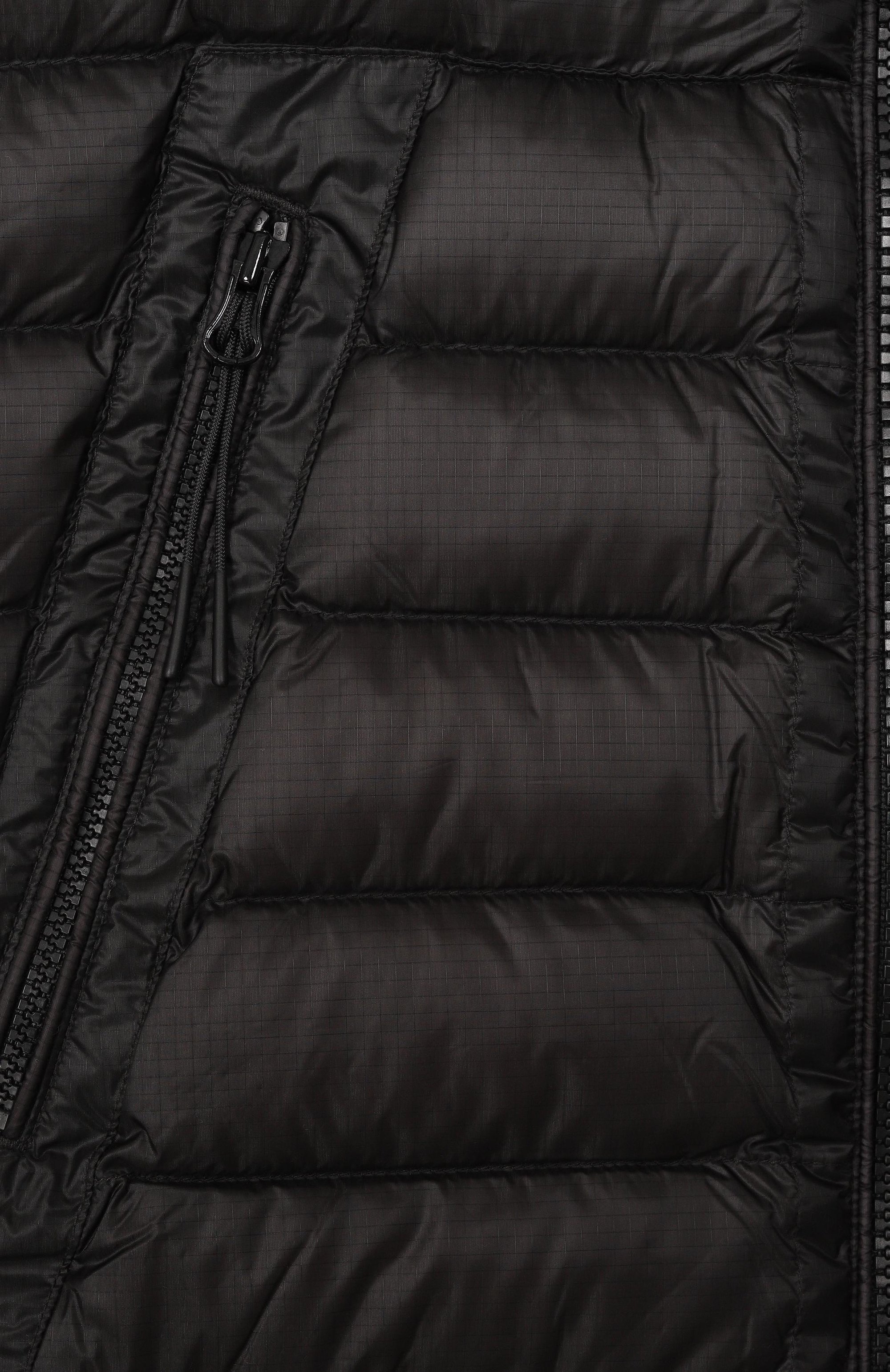 Пуховый жилет C.P. COMPANY черного цвета по цене 43450 руб., арт. C0S00R/L3AB1, фото 3 Пуховый жилет C.P. COMPANY, арт. C0S00R/L3AB1, фото 3