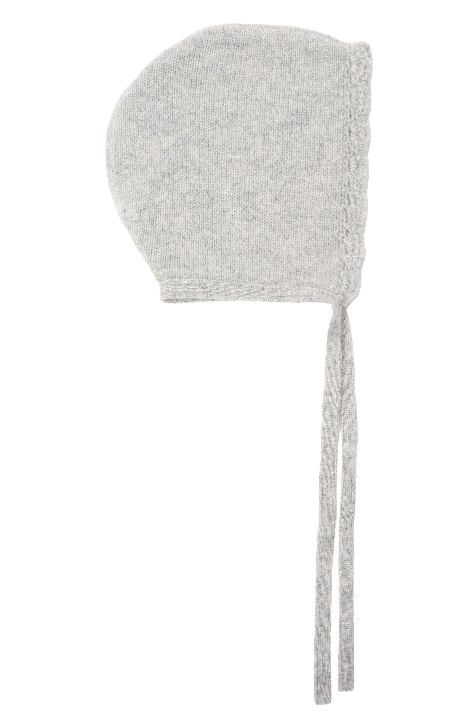 Кашемировая шапка OSCAR ET VALENTINE светло-серого цвета по цене 12250 руб., арт. BEG09, фото 1 Кашемировая шапка OSCAR ET VALENTINE, арт. BEG09, фото 1