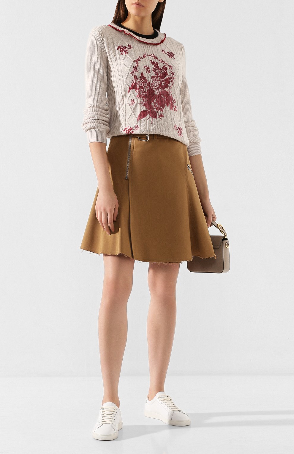 Пуловер REDVALENTINO белого цвета по цене 39950 руб., арт. SR0KCB80/4ME, фото 2 Пуловер REDVALENTINO, арт. SR0KCB80/4ME, фото 2