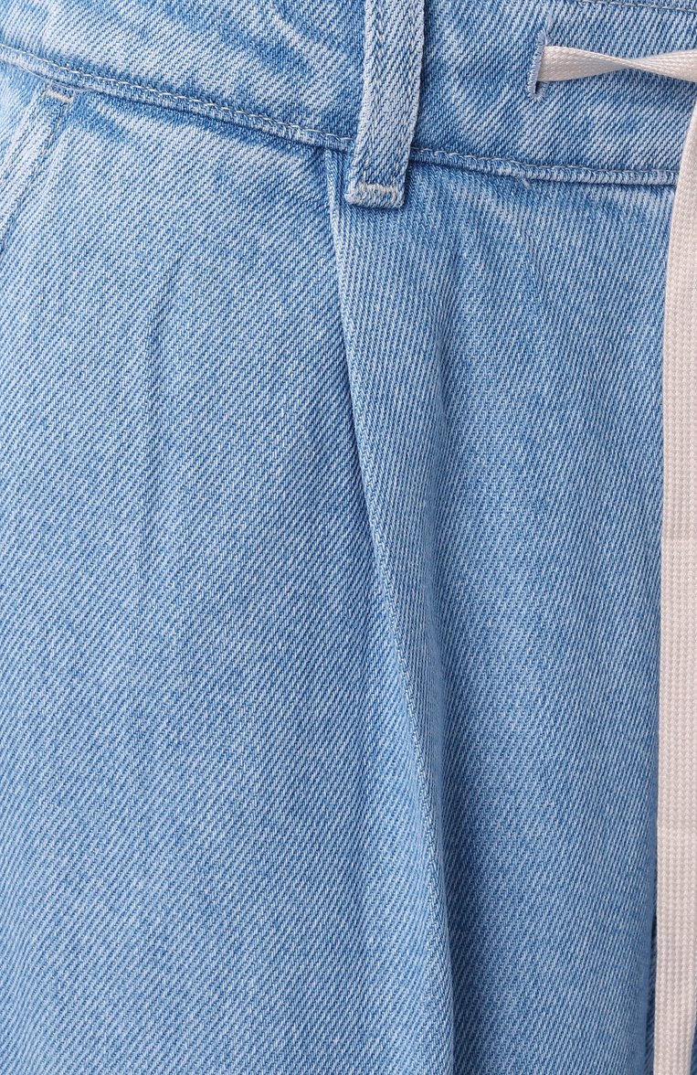 Женские джинсы 7 FOR ALL MANKIND голубого цвета, арт. JSIDC860TS | Фото 6 (Длина (брюки, джинсы): Стандартные; Драгоценные камни: Проставлено; Материал сплава: Проставлено; Кросс-КТ: Деним; Силуэт Ж (брюки и джинсы): Широкие; Стили: Кэжуэл; Материал внешний: Деним, Хлопок)