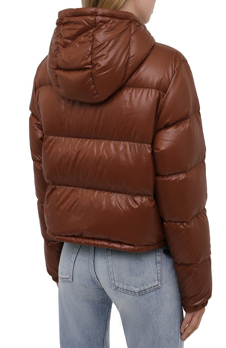 Женский пухов�ик bardanette MONCLER светло-коричневого цвета, арт. G2-093-1A000-58-68950 | Фото 4 (Материал утеплителя: Пух и перо; Материал подклада: Синтетический материал; Рукава: Длинные; Длина (верхняя одежда): Короткие; Материал внешний: Синтетический материал; Стили: Кэжуэл; Женское Кросс-КТ: Пуховик-куртка; Кросс-КТ: Пуховик; Материал сплава: Проставлено; Драгоценные камни: Проставлено)