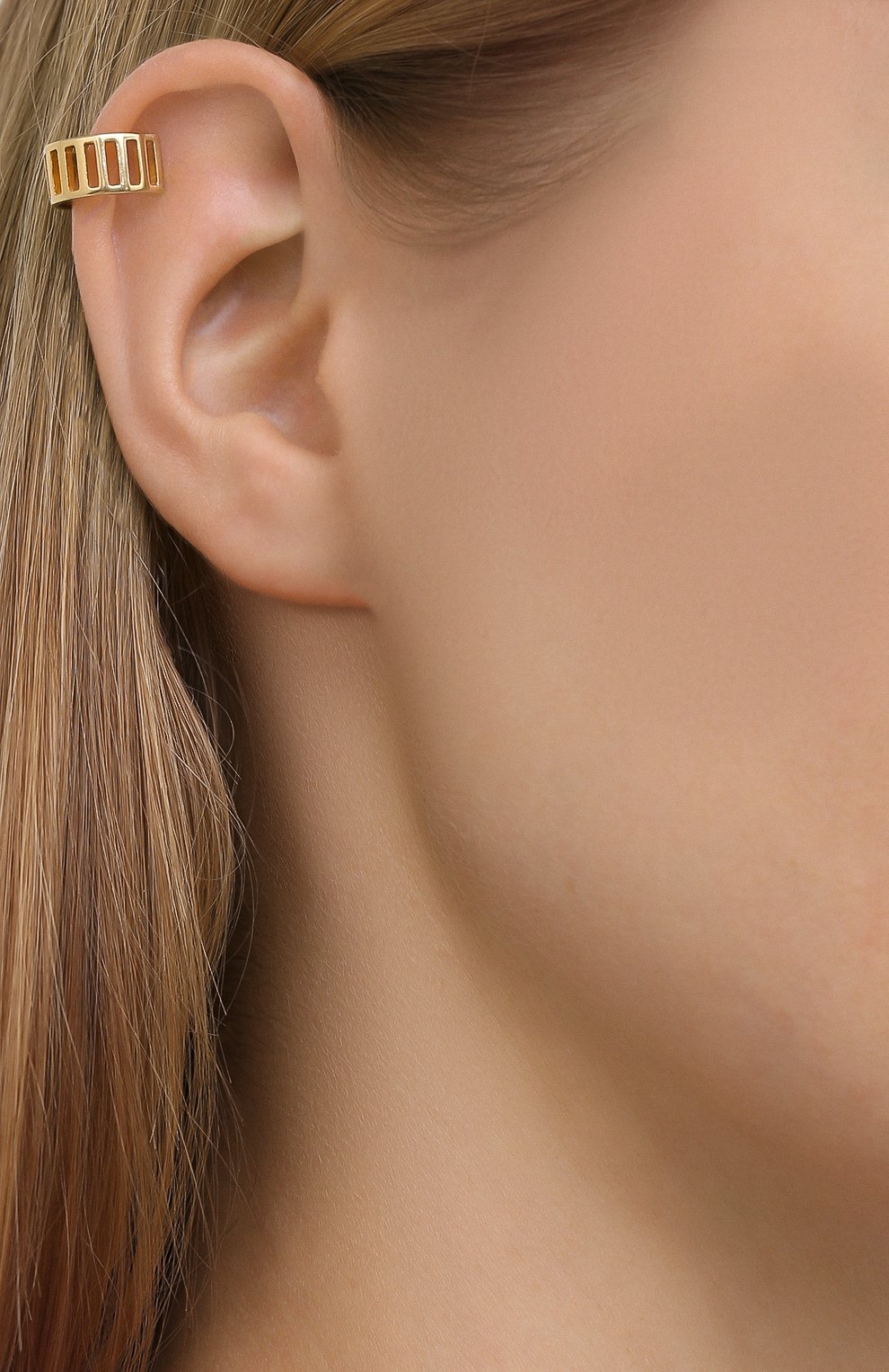Моносерьга-кафф JEWLIA золотого цвета по цене 4600 руб., арт. 3124.JR-87, фото 2 Моносерьга-кафф JEWLIA, арт. 3124.JR-87, фото 2