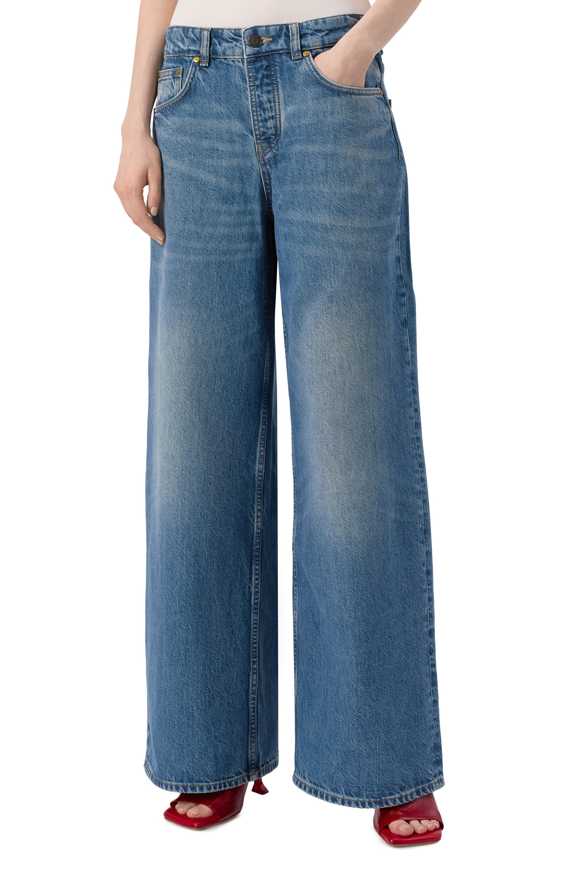 Джинсы candiani wide leg 431 12 STOREEZ синего цвета по цене 22000 руб., арт. 127245, фото 3 Джинсы candiani wide leg 431 12 STOREEZ, арт. 127245, фото 3