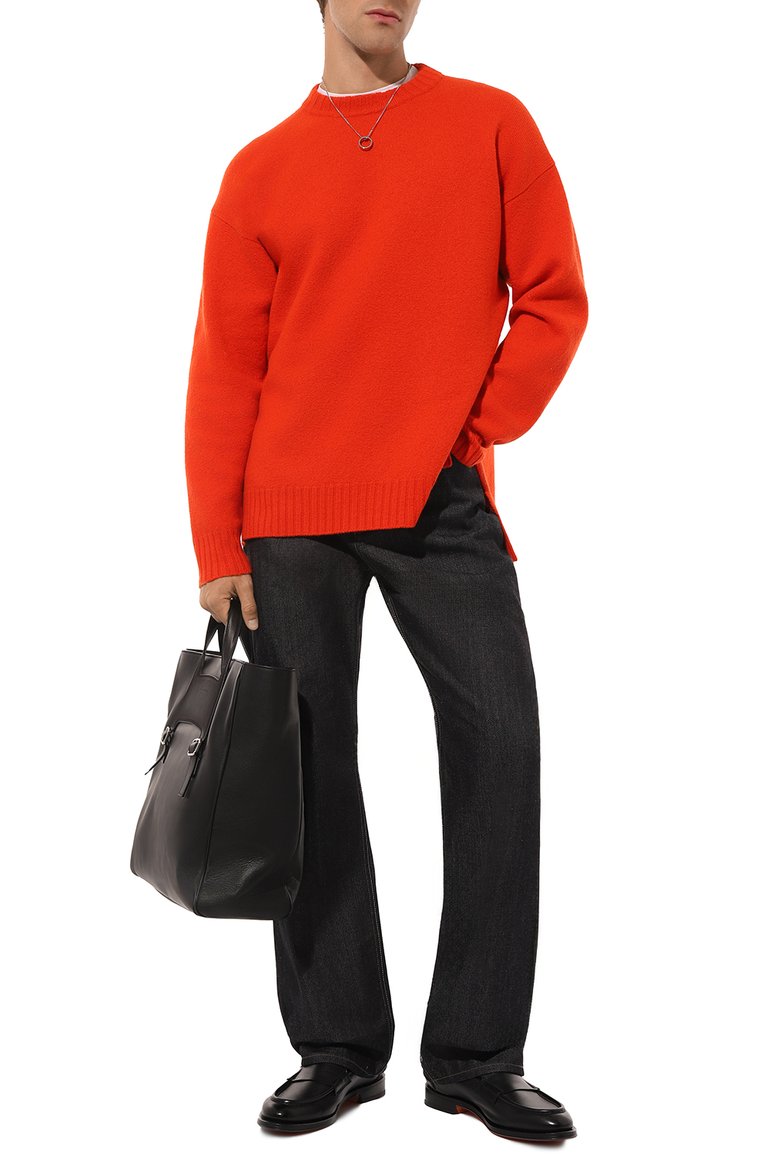 Мужские джинсы JIL SANDER темно-синего цвета, арт. J23KA0102/J45041 | Фото 2 (Длина (брюки, джинсы): Стандартные; Материал внешний: Хлопок, Деним; Силуэт М (брюки): Широкие; Кросс-КТ: Деним; Стили: Повседневный)
