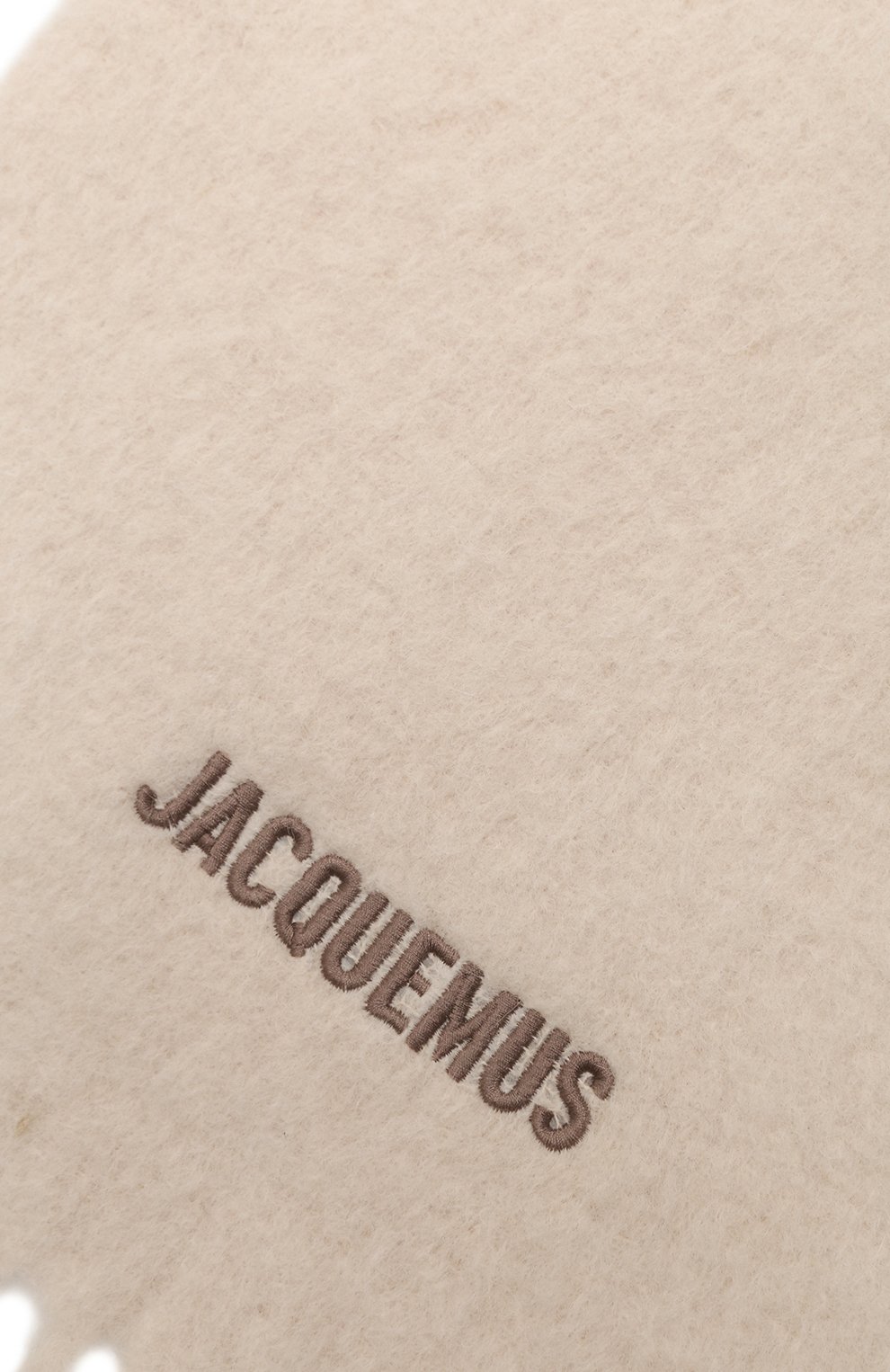 Шерстяной шарф JACQUEMUS светло-бежевого цвета по цене 33200 руб., арт. 23H/236AC574-5087, фото 4 Шерстяной шарф JACQUEMUS, арт. 23H/236AC574-5087, фото 4