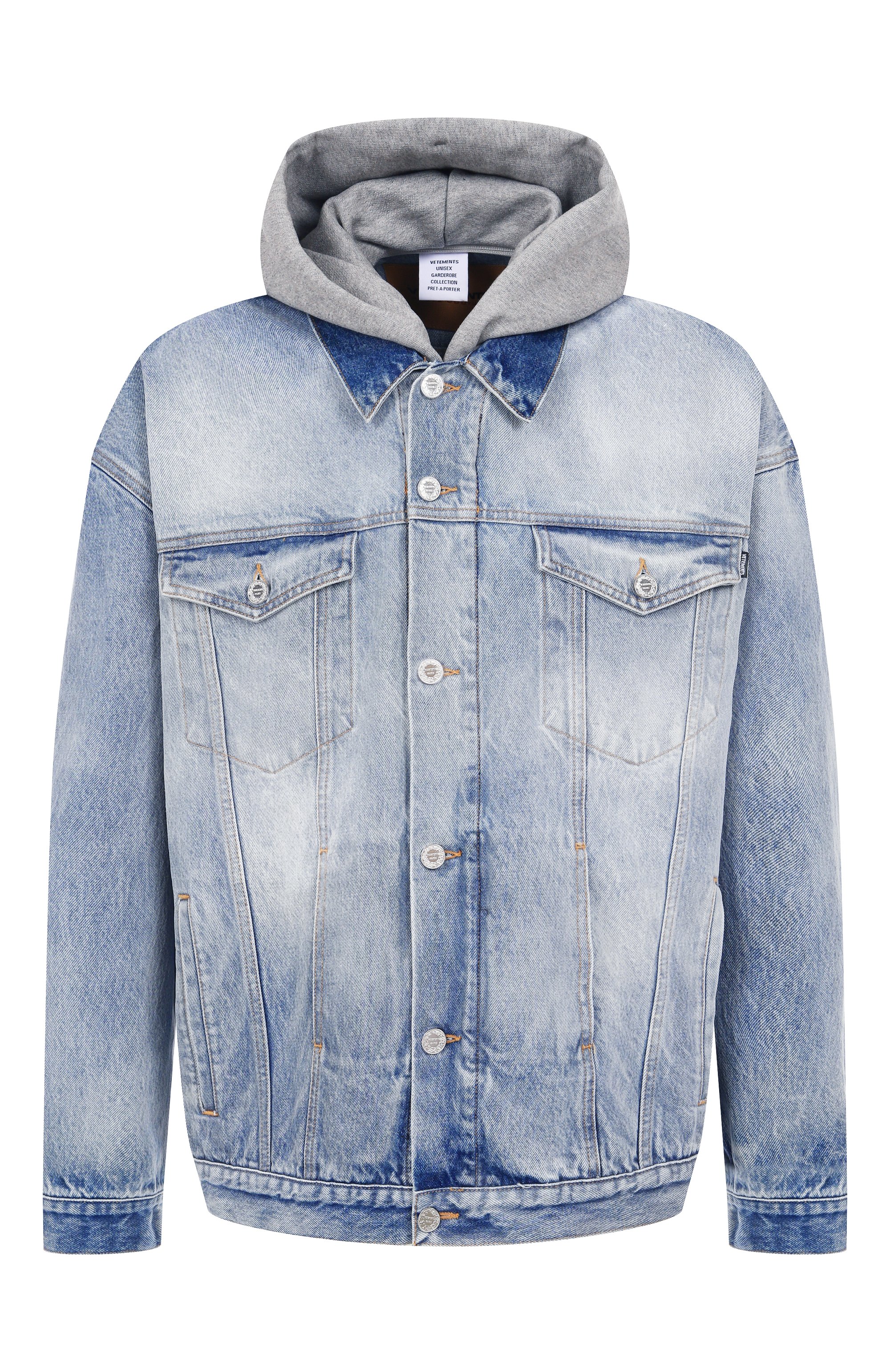 Джинсовая куртка VETEMENTS голубого цвета по цене 109500 руб., арт. UA53JA800L/2801 DENIM, фото 1 Джинсовая куртка VETEMENTS, арт. UA53JA800L/2801 DENIM, фото 1