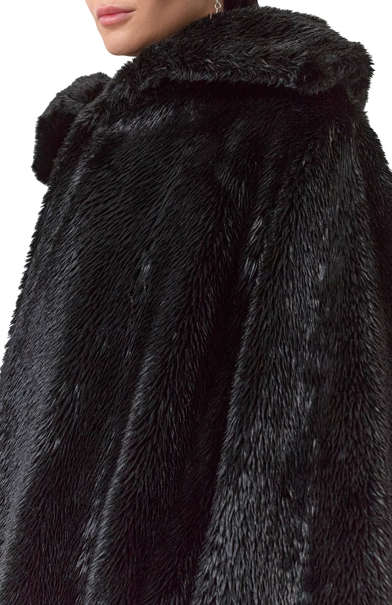 Женская шуба BALENCIAGA черного цвета, арт. 808948/TFQ04 | Фото 5 (Рукава: Длинные; Материал подклада: Хлопок; Длина (верхняя одежда): До середины бедра; Материал сплава: Проставлено; Драгоценные камни: Проставлено; Кросс-КТ: Куртка; Стили: Гранж; Материал внешний: Синтетический материал)