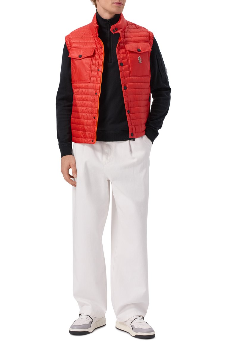 Мужской утепленный жилет ollon MONCLER GRENOBLE красного цвета, арт. 1A00012/595B1 | Фото 2 (Материал подклада: Синтетический материал; Материал внешний: Синтетический материал; Длина (верхняя одежда): Короткие; Стили: Кэжуэл; Мужское Кросс-КТ: жилеты-объемные)
