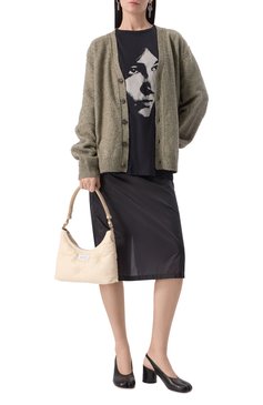Женская сумка glam slam small MAISON MARGIELA кремового цвета, арт. SB3WG0024/P4300 | Фото 7 (Размер: small; Материал: Натуральная кожа; Автоматизация состава: Проставлено; Автоматизация ТО: Проставлено)