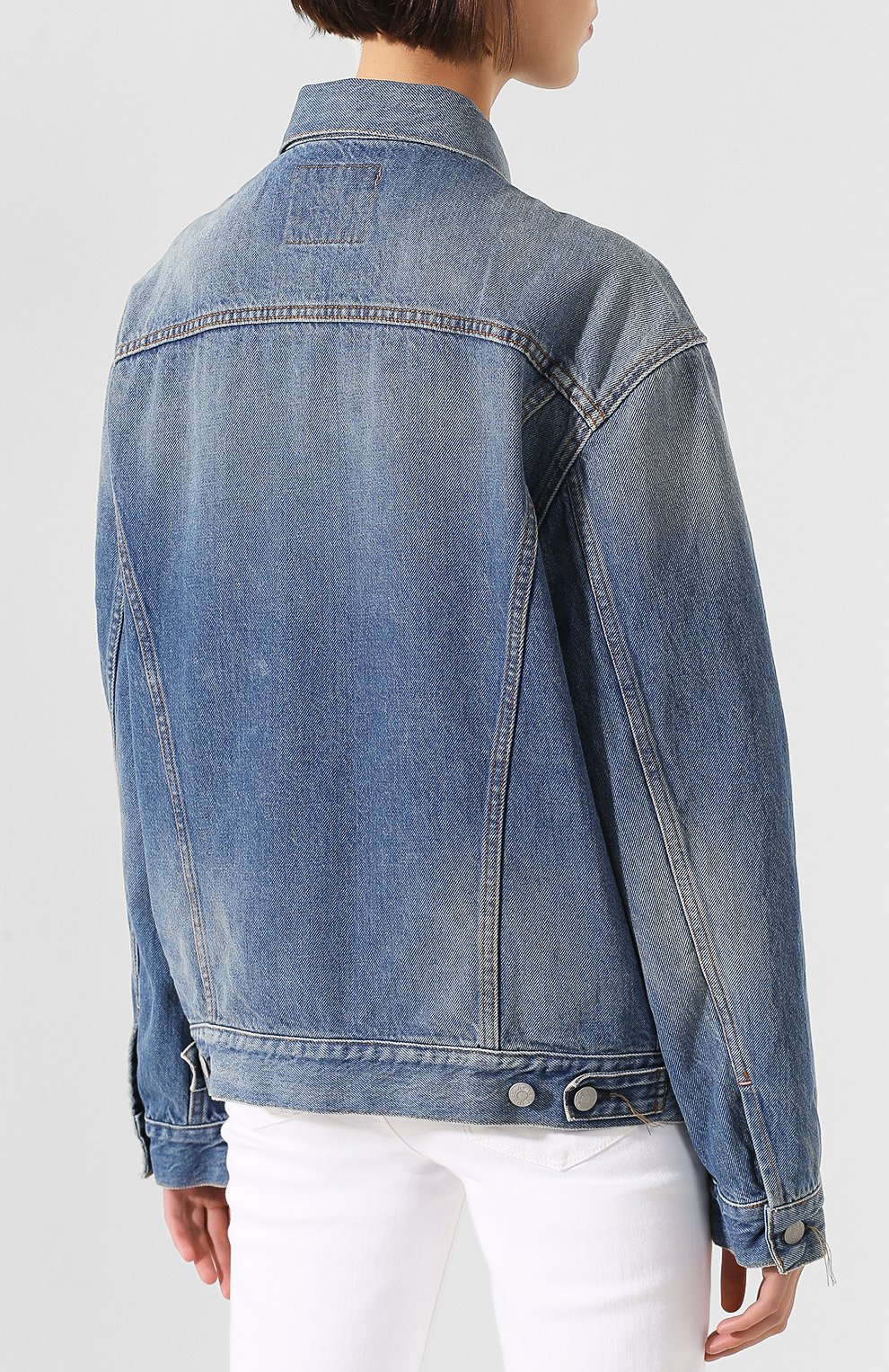 Джинсовая куртка ACNE STUDIOS голубого цвета по цене 29500 руб., арт. A90080, фото 4 Джинсовая куртка ACNE STUDIOS, арт. A90080, фото 4