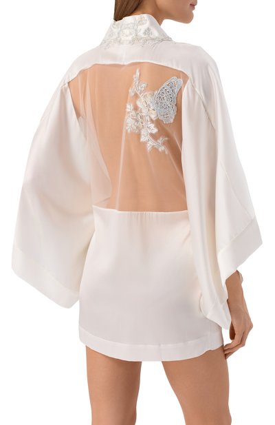 Шелковый халат C.ALLA белого цвета по цене 141000 руб., арт. CA0112 VE-C-R, фото 4 Шелковый халат C.ALLA, арт. CA0112 VE-C-R, фото 4