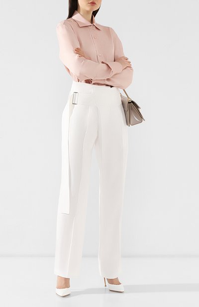 Брюки с поясом VICTORIA BECKHAM белого цвета по цене 63250 руб., арт. TR 0VR 2814C MSS19 MATT SATIN, фото 2 Брюки с поясом VICTORIA BECKHAM, арт. TR 0VR 2814C MSS19 MATT SATIN, фото 2