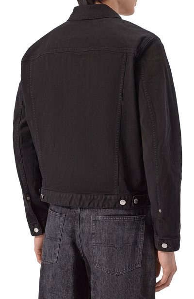 Джинсовая куртка DSQUARED2 черного цвета по цене 69950 руб., арт. S74AM1673/S39781, фото 4 Джинсовая куртка DSQUARED2, арт. S74AM1673/S39781, фото 4