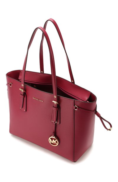 Сумка-тоут voyager medium MICHAEL MICHAEL KORS малинового цвета по цене 35150 руб., арт. 30H7GV6T8L, фото 4 Сумка-тоут voyager medium MICHAEL MICHAEL KORS, арт. 30H7GV6T8L, фото 4