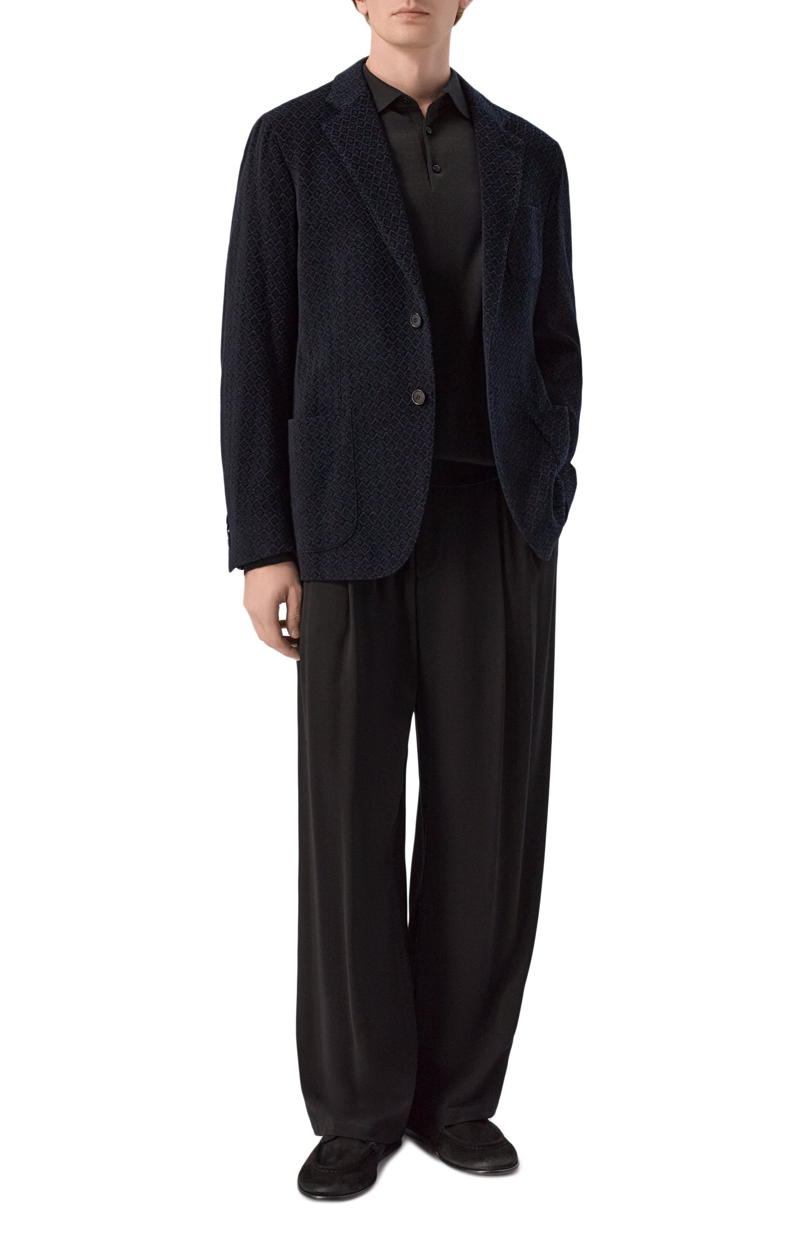 Брюки из вискозы и шерсти GIORGIO ARMANI черного цвета по цене 184500 руб., арт. GM004538/TE17627, фото 2 Брюки из вискозы и шерсти GIORGIO ARMANI, арт. GM004538/TE17627, фото 2