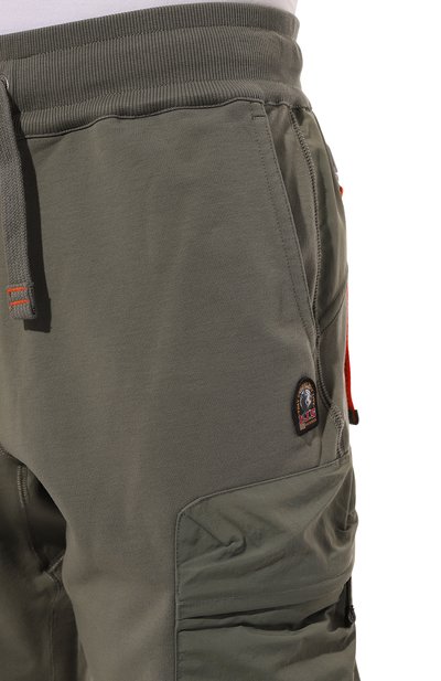 Хлопковые шорты PARAJUMPERS хаки цвета по цене 24700 руб., арт. PMPARE06, фото 5 Хлопковые шорты PARAJUMPERS, арт. PMPARE06, фото 5
