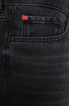 Мужские джинсы tapered fit HUGO черного цвета, арт. 50533606 | Фото 6 (Материал внешний: Хлопок, Деним; Длина (брюки, джинсы): Стандартные; Силуэт М (брюки): Прямые; Кросс-КТ: Деним; Детали: Делаве; Стили: Кэжуэл, Повседневный; Автоматизация ТО: Проставлено; Автоматизация состава: Проставлено)