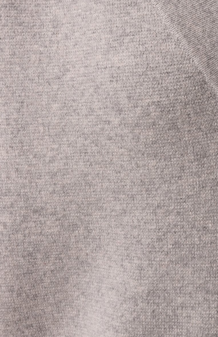 Женский кашемировый пуловер EXTREME CASHMERE серого цвета, арт. 316-003-13-TU-01 | Фото 6 (Длина (для топов): Стандартные; Материал внешний: Шерсть, Кашемир; Рукава: Длинные; Женское Кросс-КТ: Пуловер-одежда; Стили: Кэжуэл)
