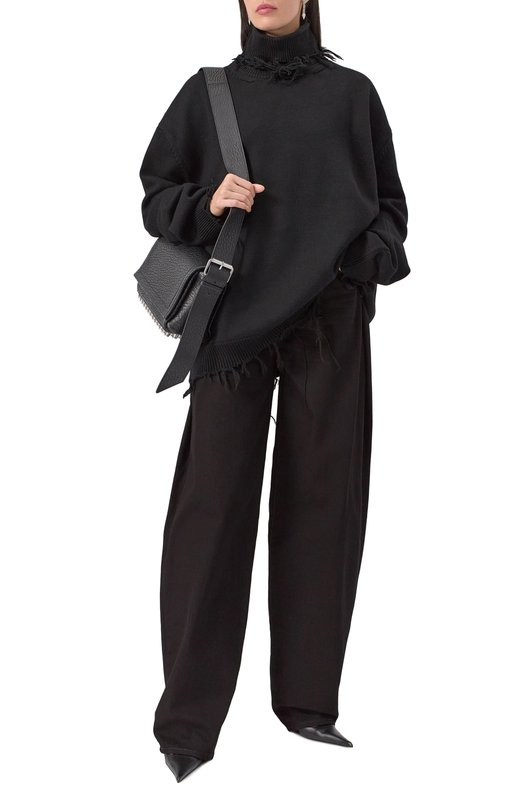 Шерстяной свитер VETEMENTS UA53KN400B/2901 KNIT Чёрный  UA53KN400B/2901 KNIT Фото 2