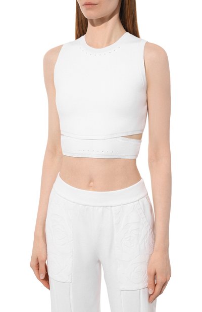 Топ из вискозы AND THE BRAND белого цвета по цене 29400 руб., арт. S24-TP030-1203-100, фото 3 Топ из вискозы AND THE BRAND, арт. S24-TP030-1203-100, фото 3